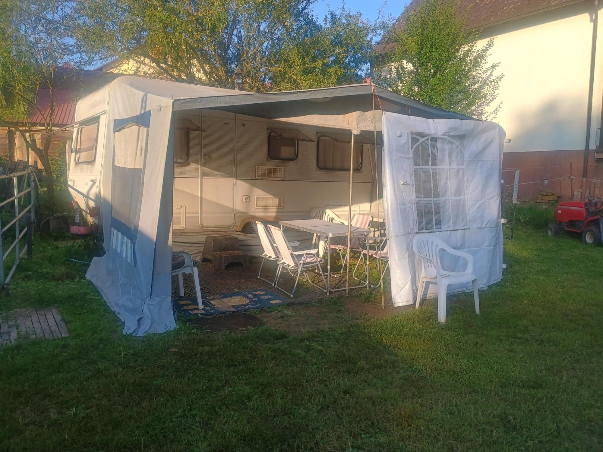 Campsite Wildcamp Masseria La Murgia In Einem Wohnwagen *